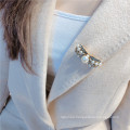 Korean Bow Alloy Rhinestone Pearl Brooch for Women Girl Coat Sweater Accessories Vintage Badge Fashion Jewelry Handmade